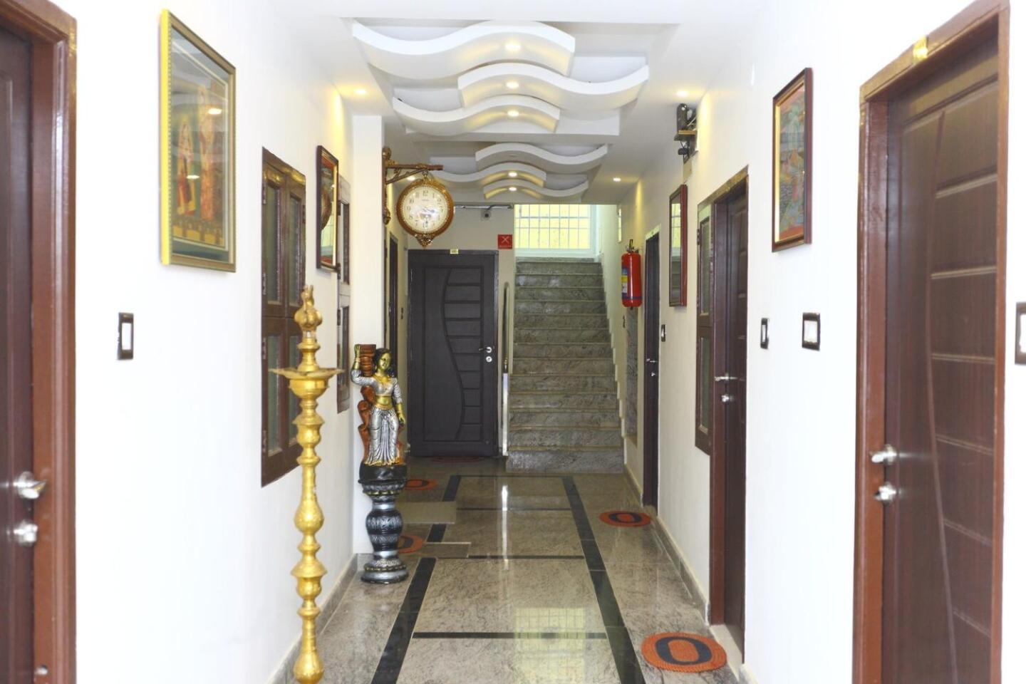 Thomas Inn Chennai Bagian luar foto